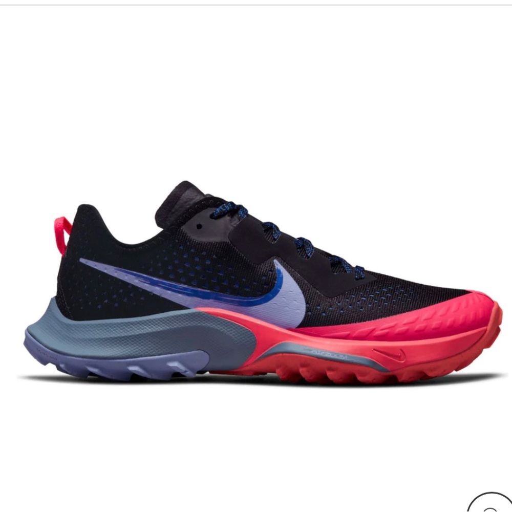 Nike trail runners/hiking shoes